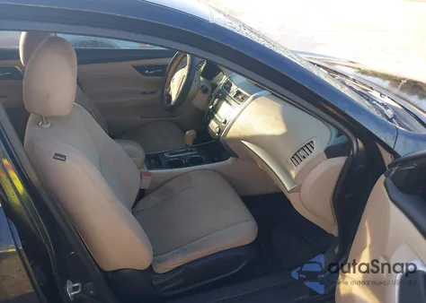 2015 Nissan Altima 2.5 S из США, поврежденный, VIN 1N4AL3AP7FC596066